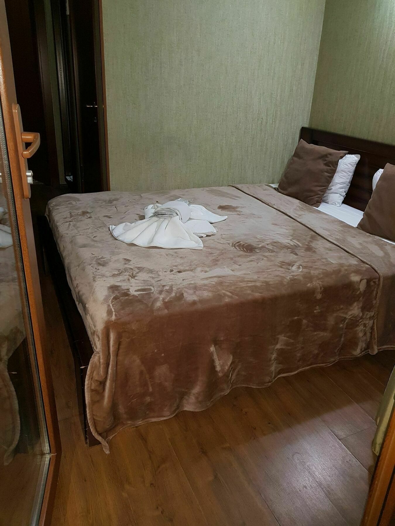 Danisimo Hotel Tbilisi ภายนอก รูปภาพ