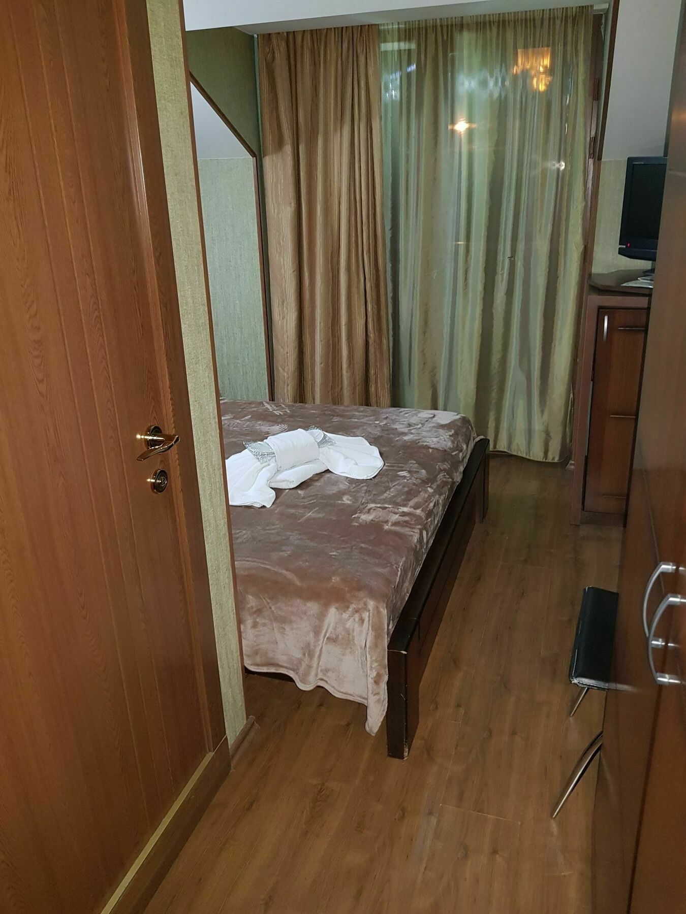 Danisimo Hotel Tbilisi ภายนอก รูปภาพ