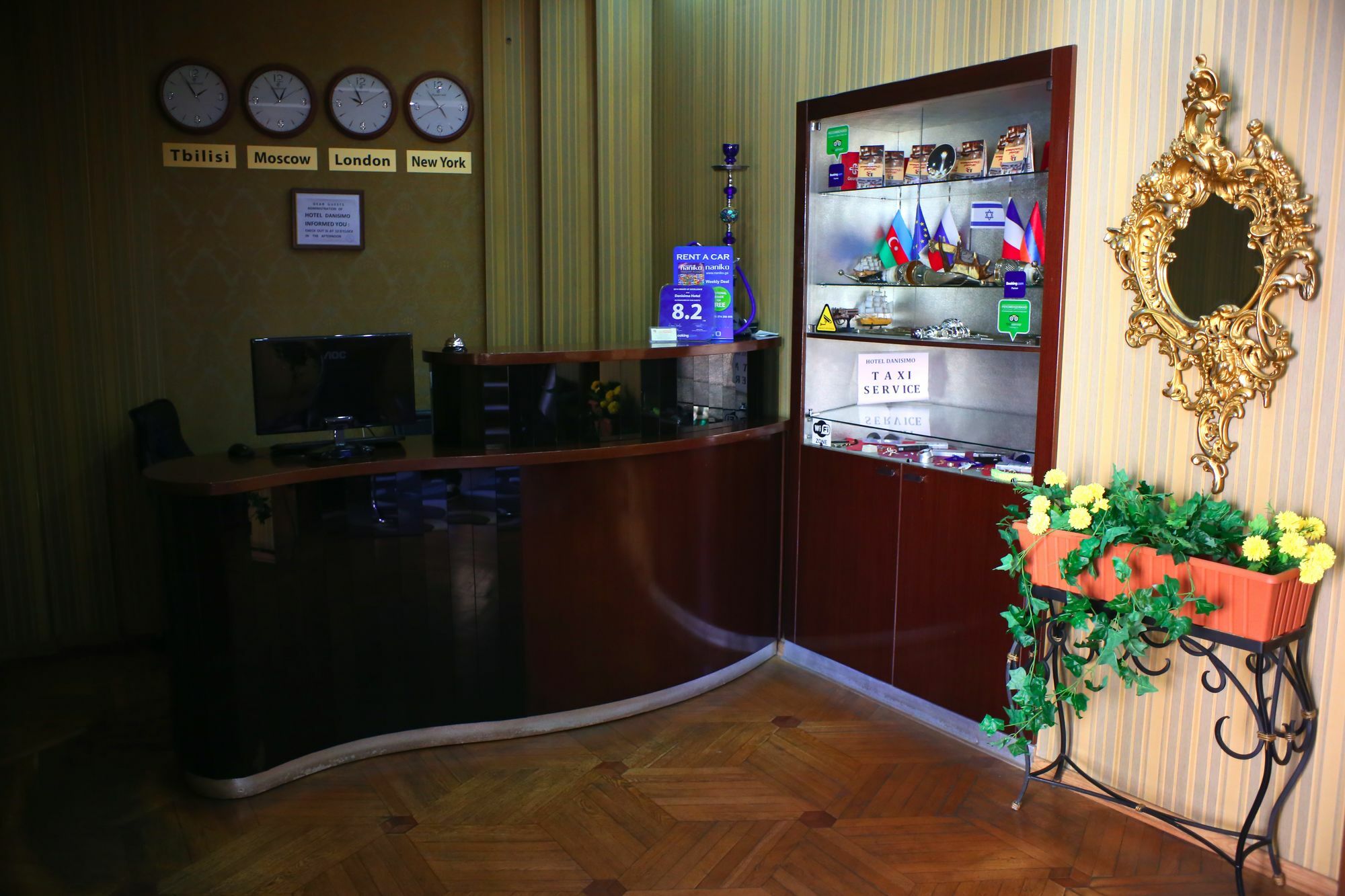 Danisimo Hotel Tbilisi ภายนอก รูปภาพ