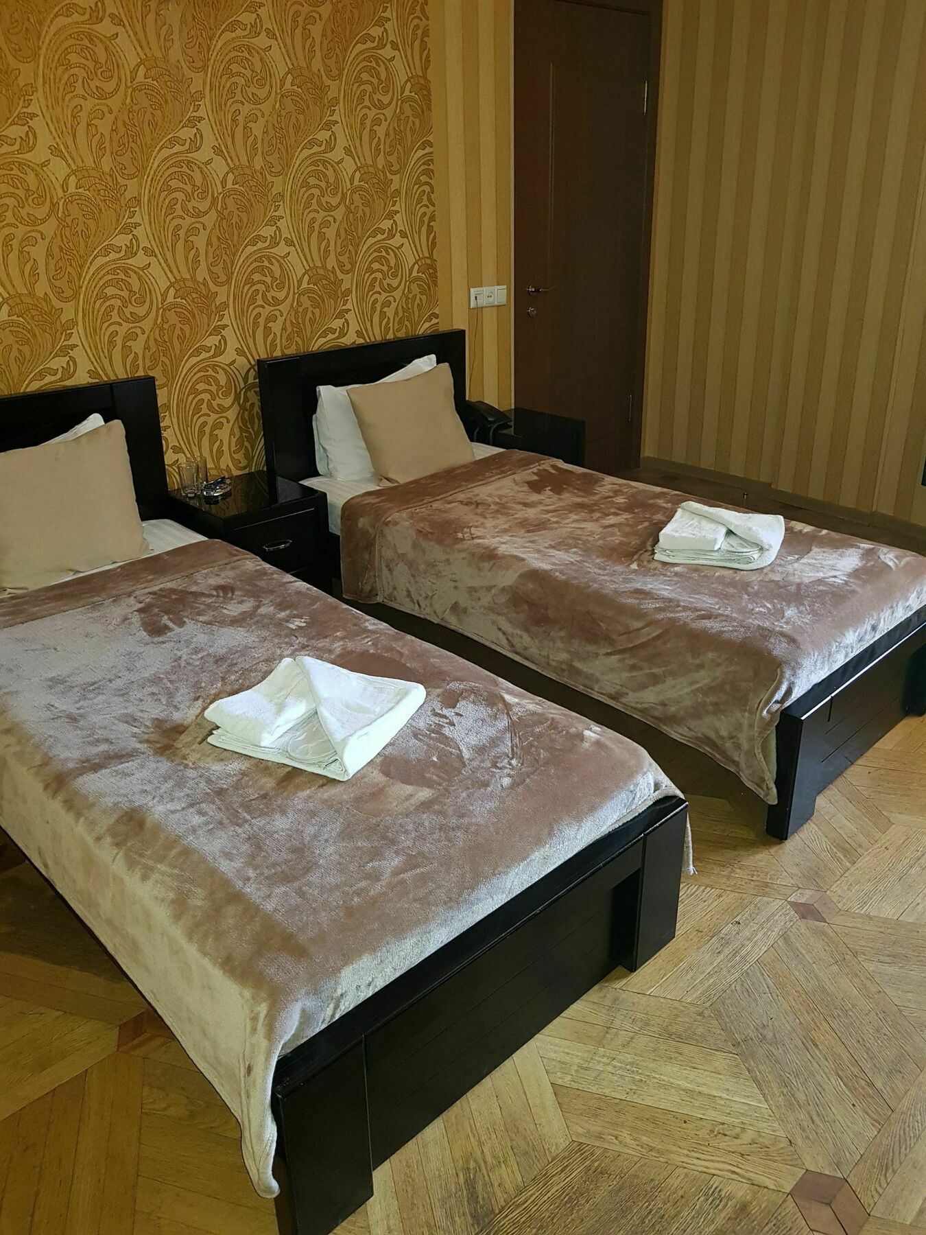 Danisimo Hotel Tbilisi ภายนอก รูปภาพ